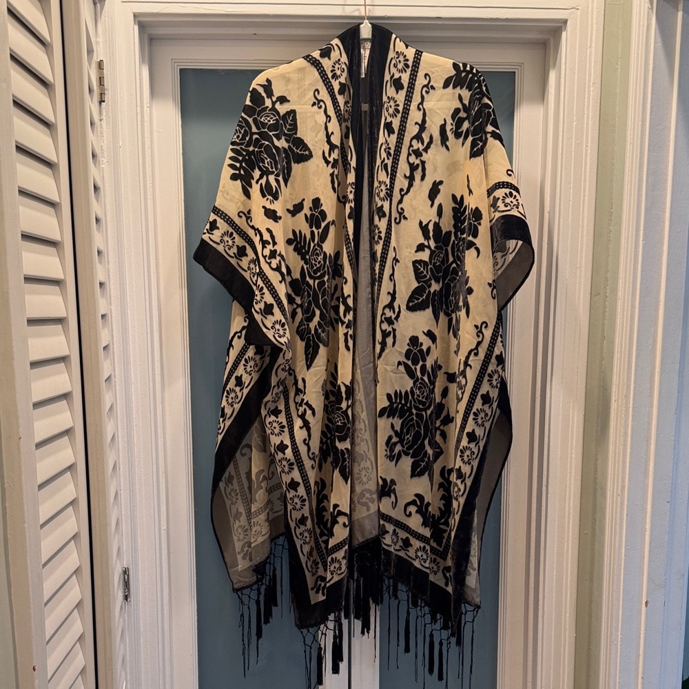 Free People Black and Cream Floral Shawl